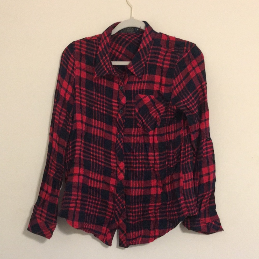Ci Sono | red/black plaid long sleeve button down